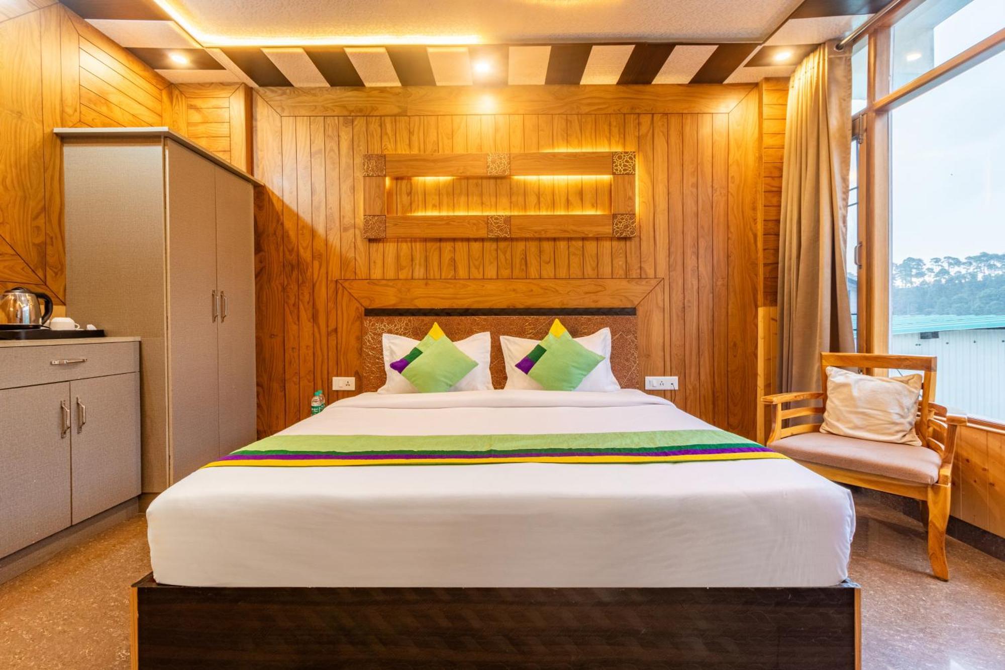 Treebo Srishti Vaikunth With Mountain View Hotel Shimla Buitenkant foto