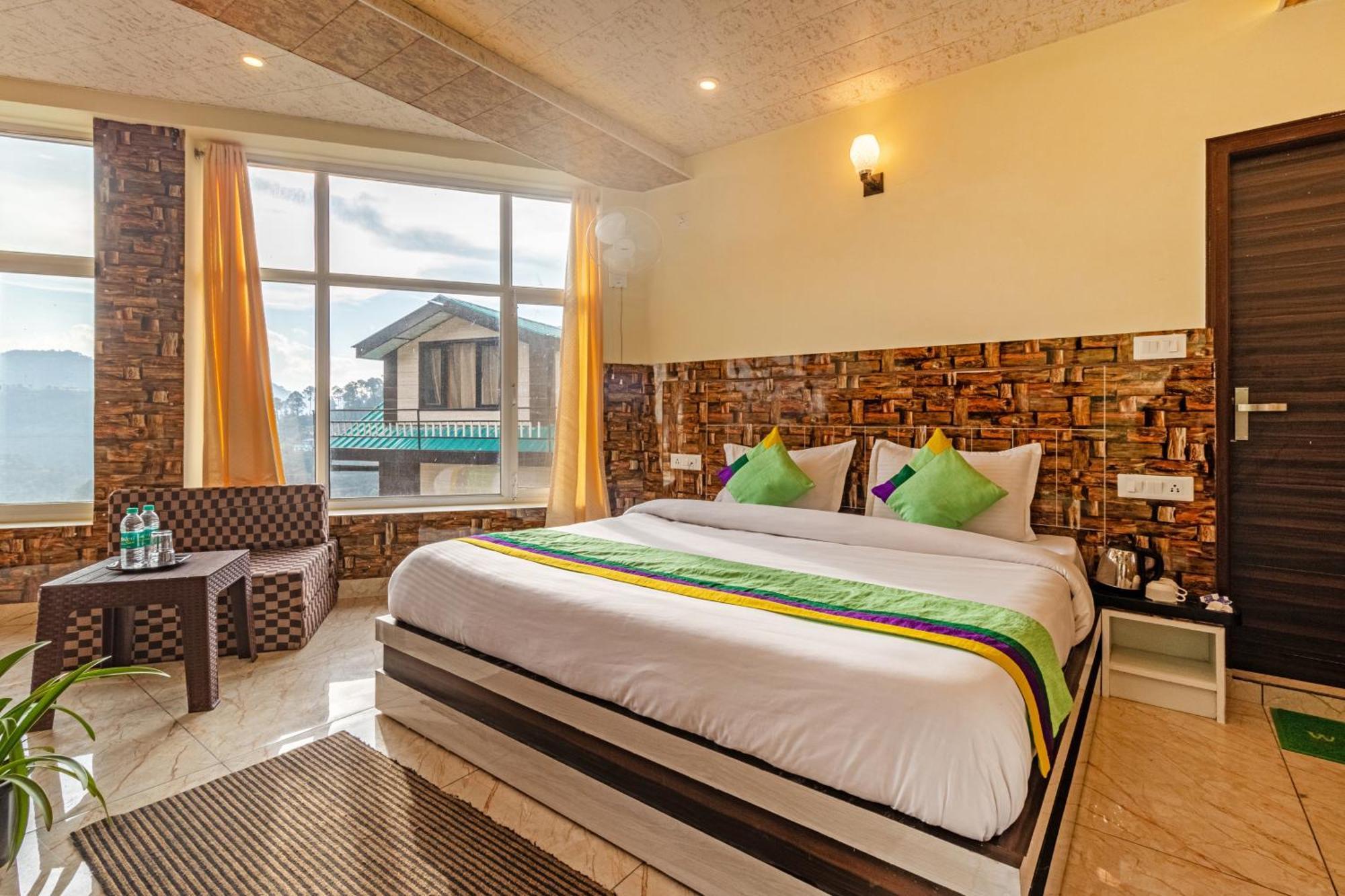Treebo Srishti Vaikunth With Mountain View Hotel Shimla Buitenkant foto