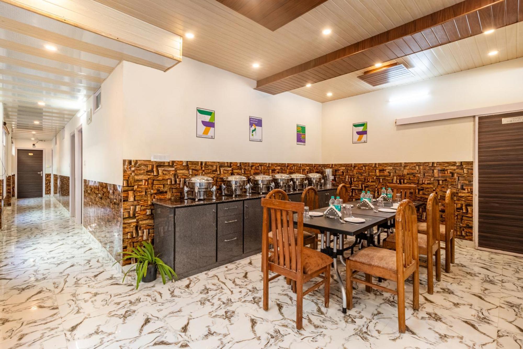 Treebo Srishti Vaikunth With Mountain View Hotel Shimla Buitenkant foto