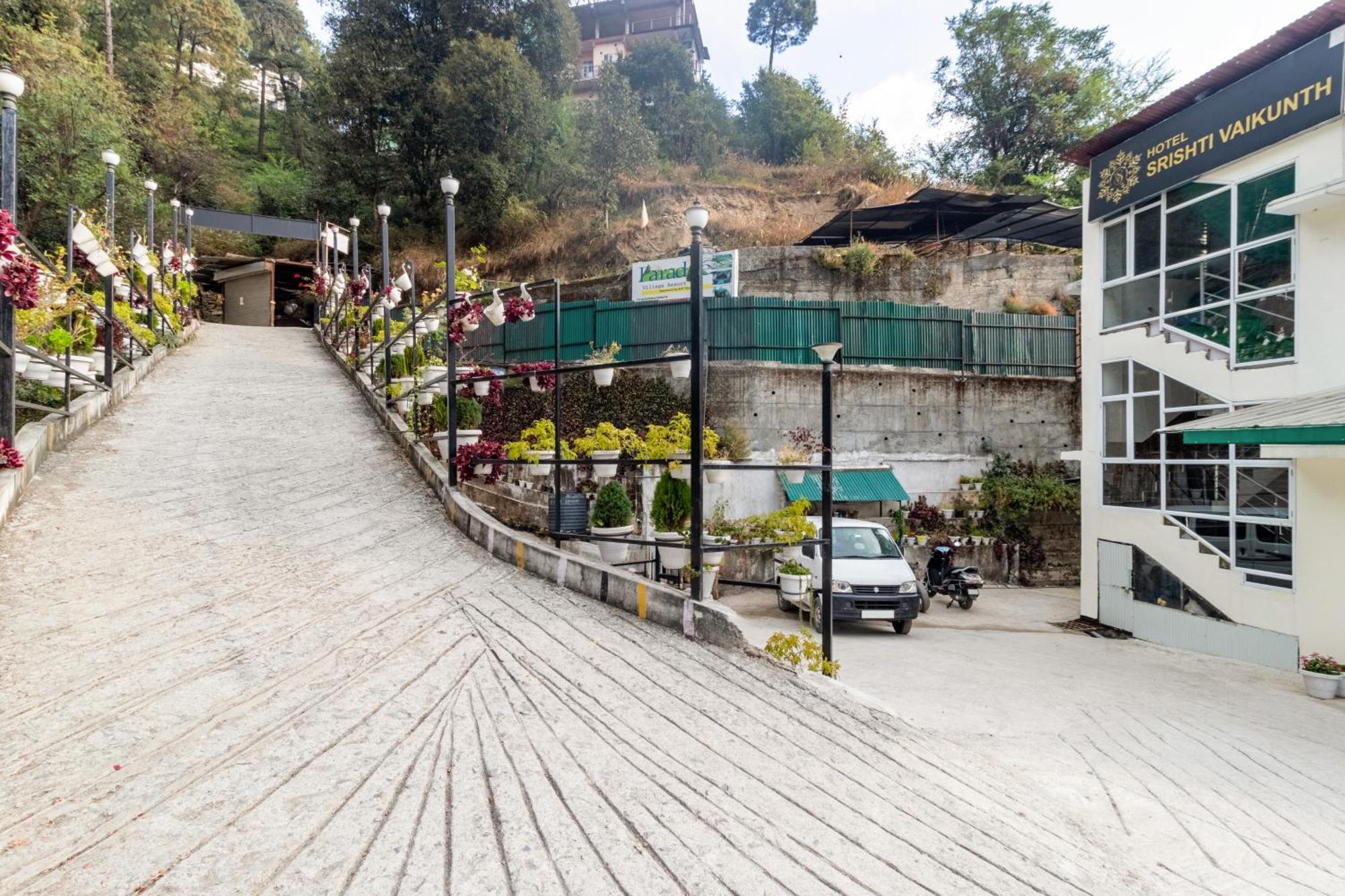 Treebo Srishti Vaikunth With Mountain View Hotel Shimla Buitenkant foto